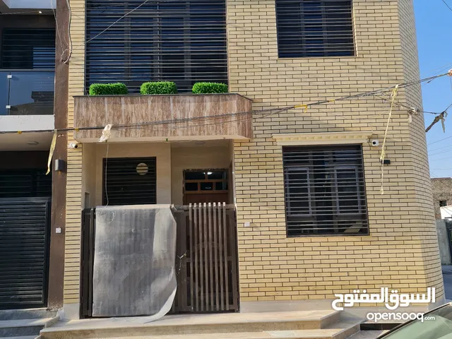 65m2 4 Bedrooms Townhouse for Sale in Baghdad Bayaa