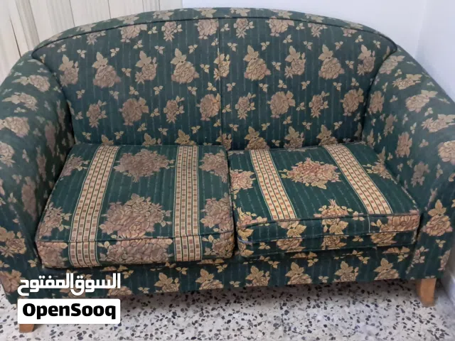 طقم كنب 7مقاعد بحاله ممتازه
