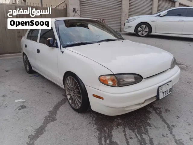 1996 هيونداي اكسنت GL