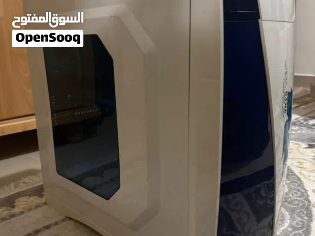 جهاز مستعمل بحالة ممتازة وسليم 100%، مناسب للألعاب وتشغيل البرامج بسلاسة.