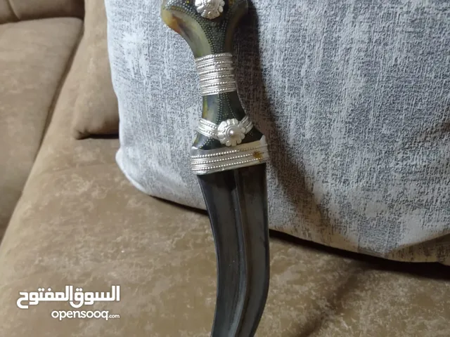 خنجر قديم من اليمن عمره45سنه