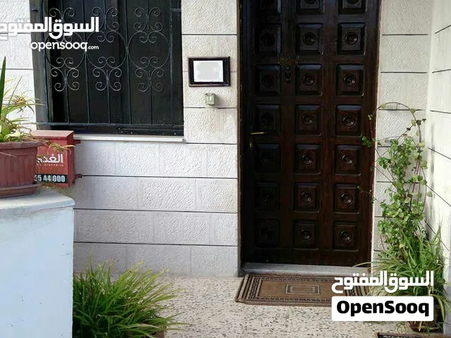 160 m2 3 Bedrooms Apartments for Rent in Amman Daheit Al Yasmeen