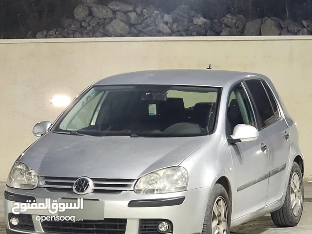 جولف 2006 بحالة جيدة جدا