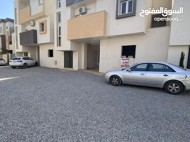 200m2 4 Bedrooms Apartments for Sale in Tripoli Al-Serraj