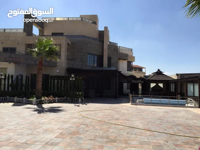 900 m2 More than 6 bedrooms Villa for Sale in Amman Jubaiha