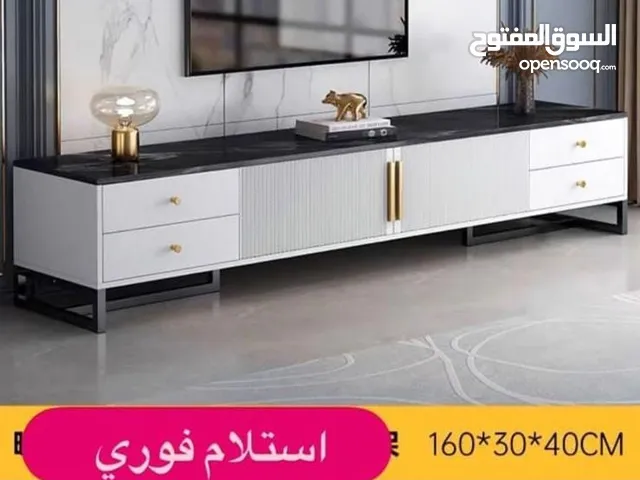 طاولات تليفزيون