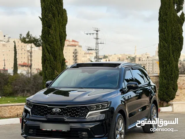 سورنتو 2021 للبيع  السيارة فل الفل باللون الأسود المميز  بالصلاة ع النبي السيارة ولا غرام واحد بوية