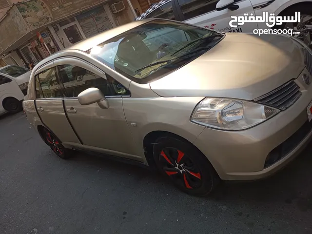 Nissan Tiida 2007
