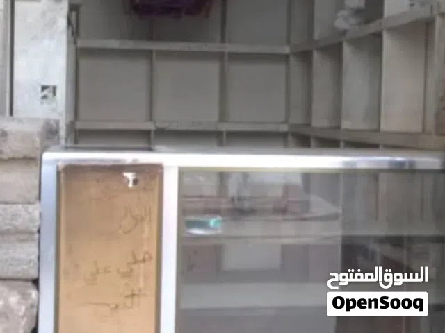 محل للايجار معا التخشيبه والدولاب في المدينه السكنيه سعوان قريب من سوق المدينه للتواصل وتس