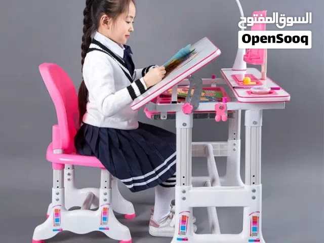 تخفيض ميز دراسة كبير + كرسي اصلييييي جودة جدا عالية لون وردي قياسات كما في الص