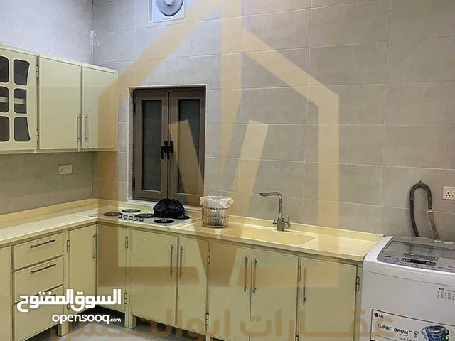 شقة لايجار في منطقة التحسينية قرب قاعة بابل بمساحة 130 متر .8