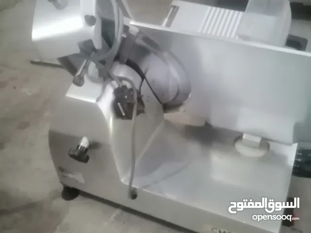 للبيع قطاعه مرتديلا ايطالي استعمال خفيف