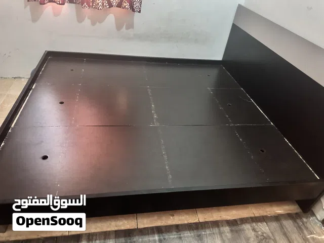 Bedroom king size cot