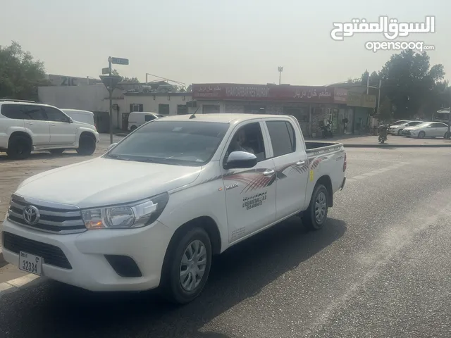 Toyota Hilux DLX in Sana'a