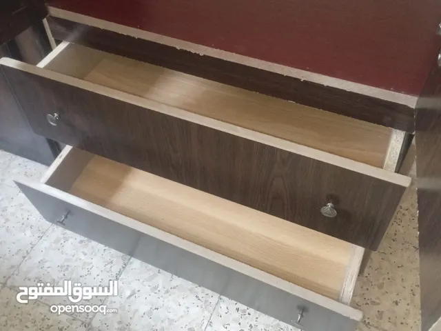 خزانه وسرير اطفال بحال الوكاله