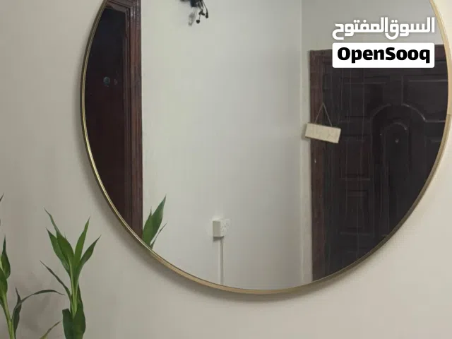 مراية دائرية واسعة
