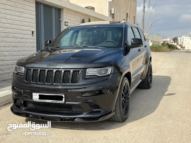 جيب جراند شيروكي SRT8 اصلي 6400 سي سي موديل 2015 فحص كامل فل اضافات أقل سعر