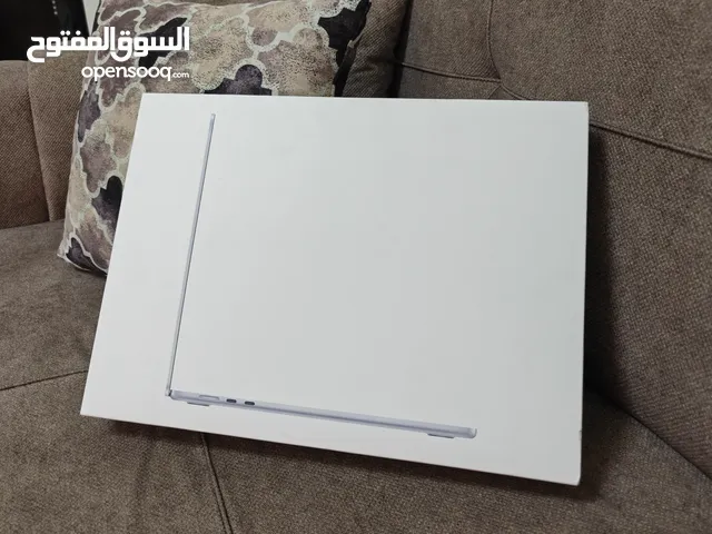 Apple Macbook Air m4 15inch مختوم بسعر مغري
