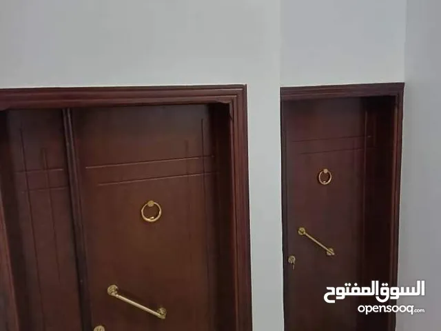 240 m2 4 Bedrooms Townhouse for Sale in Benghazi Bin Yunus