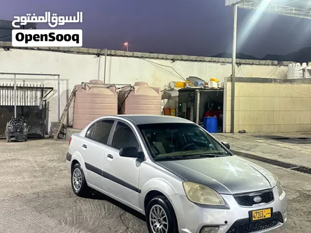 2006 كيا ريو Standard