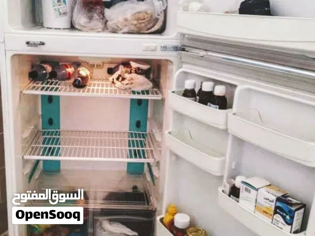 ثلاجه دايو كوري اصلي للبيع في شارع الإستقلال تحتاج صيانه