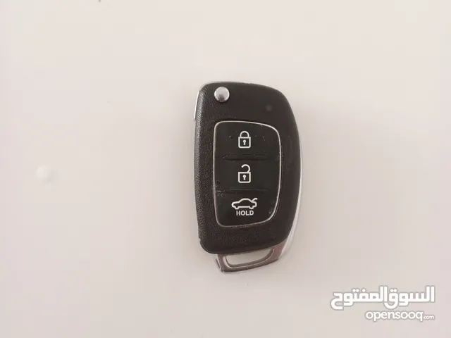 للبيع مفتاح الوكالة هيونداي جراند سنتافي2014