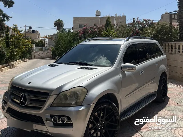 للبيع جب مرسيدس GL550 موديل 2009 سبع ركاب