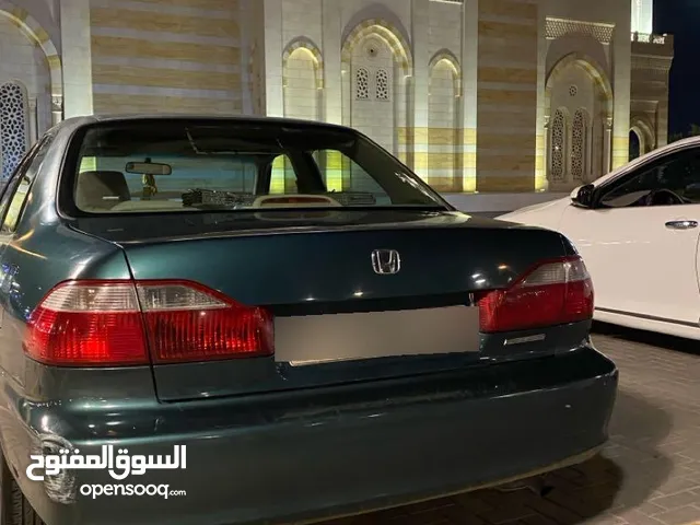 هوندا اكوورد 2002