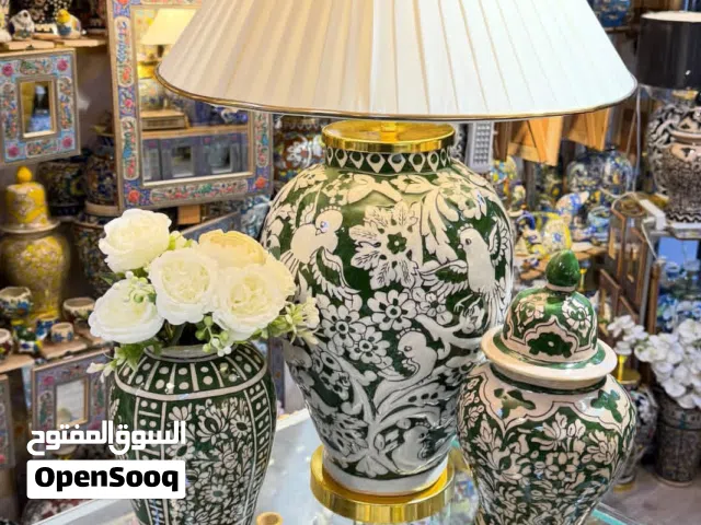 مصباح فني إيراني يدوي فاخر بنقوش الزهور والطيور – قطعة ديكور فريدة للمنازل الراقية