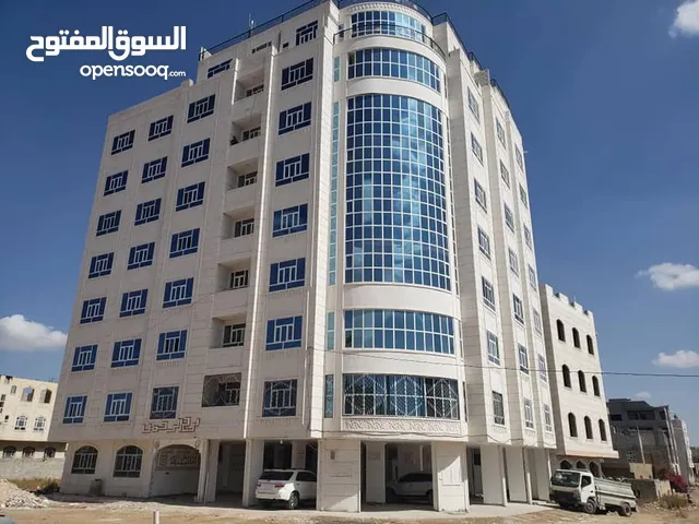 175 m2 4 Bedrooms Apartments for Sale in Sana'a Bayt Baws