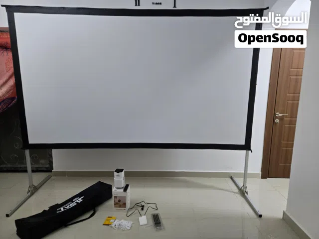 120 inch screen with projector شاشة عرض سينمائية 120 بوصة مع بروجكتور