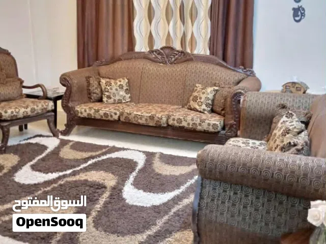 طقم كنب زان كامل 7 مقاعد بسعر مغري قماش ممتاز ضد المي