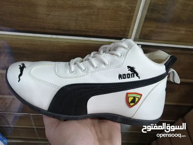 40 Casual Shoes in Amman