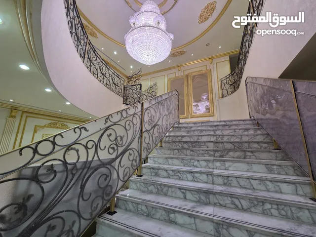 100 m2 More than 6 bedrooms Villa for Sale in Abu Dhabi Khalifa City