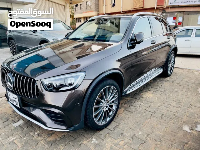 2016 مرسيدس بنز الفئة-GLC GLC 300