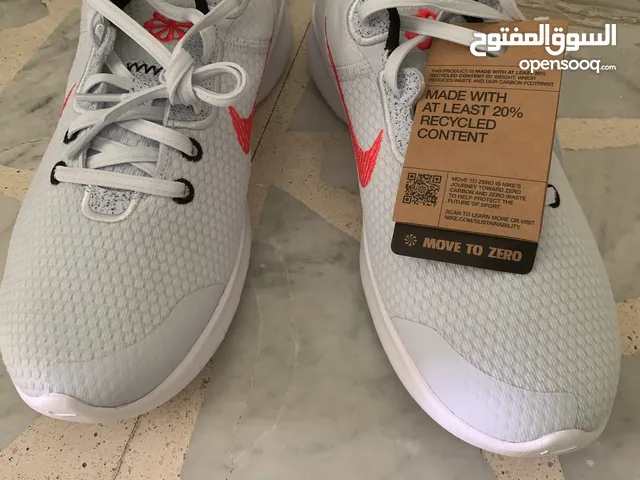 41.5 Casual Shoes in Amman