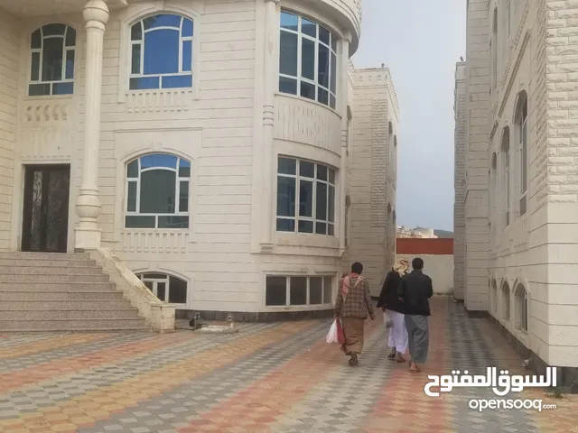 9 m2 5 Bedrooms Villa for Rent in Sana'a Asbahi
