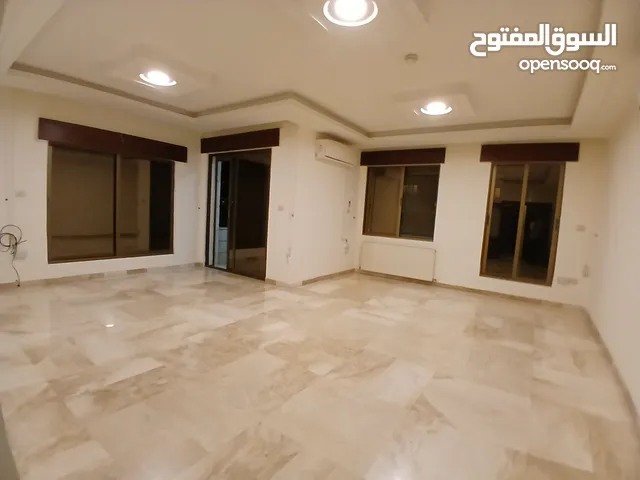 شقة للايجار في دير غبار