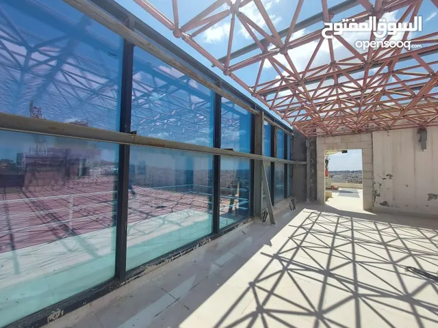 1600 m2 Complex for Sale in Amman Um Uthaiena