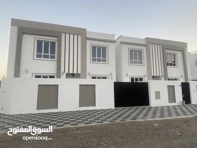 290 m2 4 Bedrooms Villa for Sale in Muscat Amerat