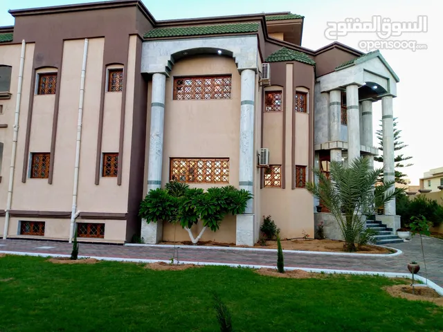 450m2 More than 6 bedrooms Villa for Rent in Tripoli Hay Demsheq