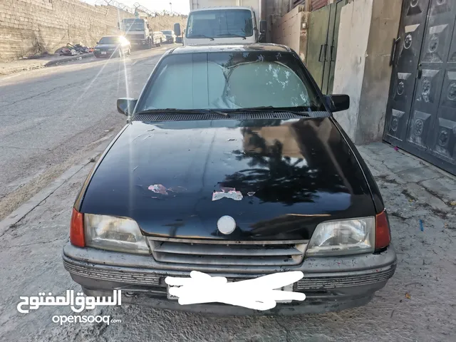Used Opel Kadett in Zarqa
