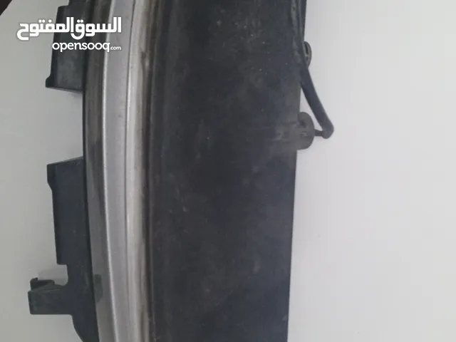للبيع ضوء  LED أصلي مرسيدس S-Class W221    الجهة: اليسار (Left)