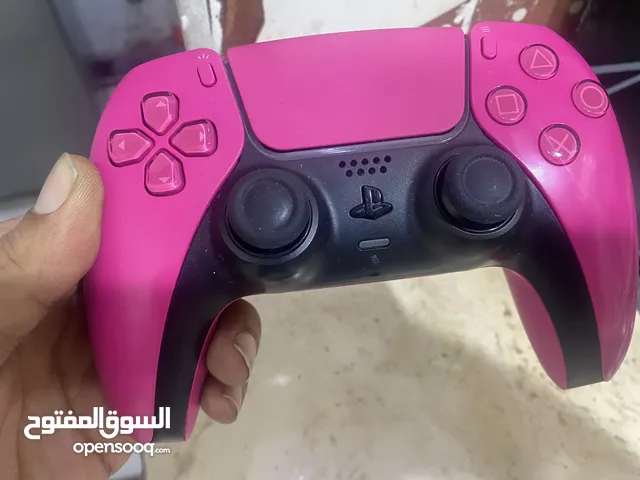 ذراعين تحكم بلايستيشن 5