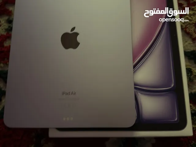 Apple iPad Air 5 128 GB in Al Riyadh