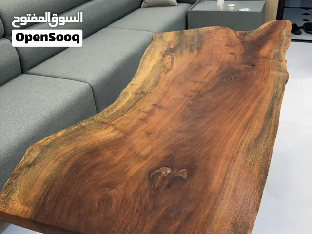 طاولة خشب طبيعي من شجرة سدر