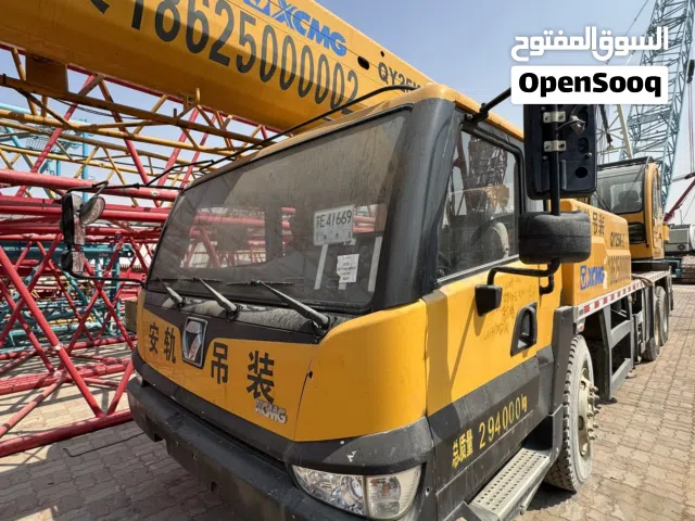 XCMG 25 TON CRANE 2016