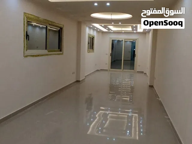 صدق او لا تصدق شقة للبيع بأرقى مواقع ميامى خطوات من جمال عبد الناصر والعيسوى لمحبي الإستثمار والسكن
