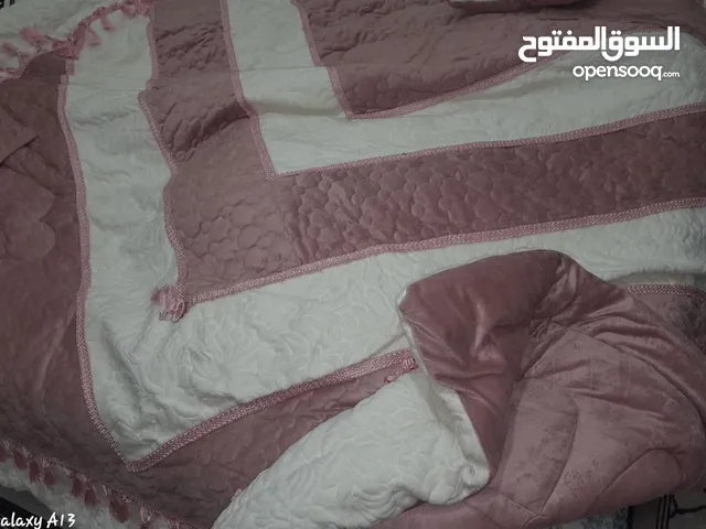 لحاف قطيفة فرو مقاس كبير 4 قطع 2وجهة حفر ليزر ضهرفروكثيف قطن مصرى