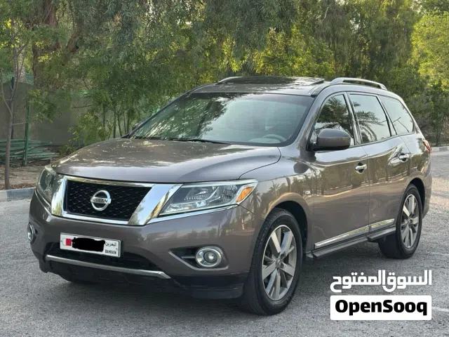 2014 نيسان باثفايندر SV